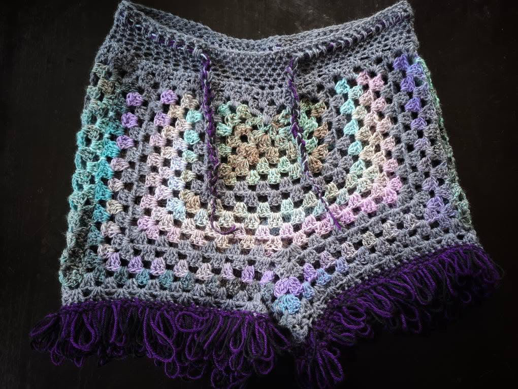 Shaggy Brat Shorts PDF Pattern