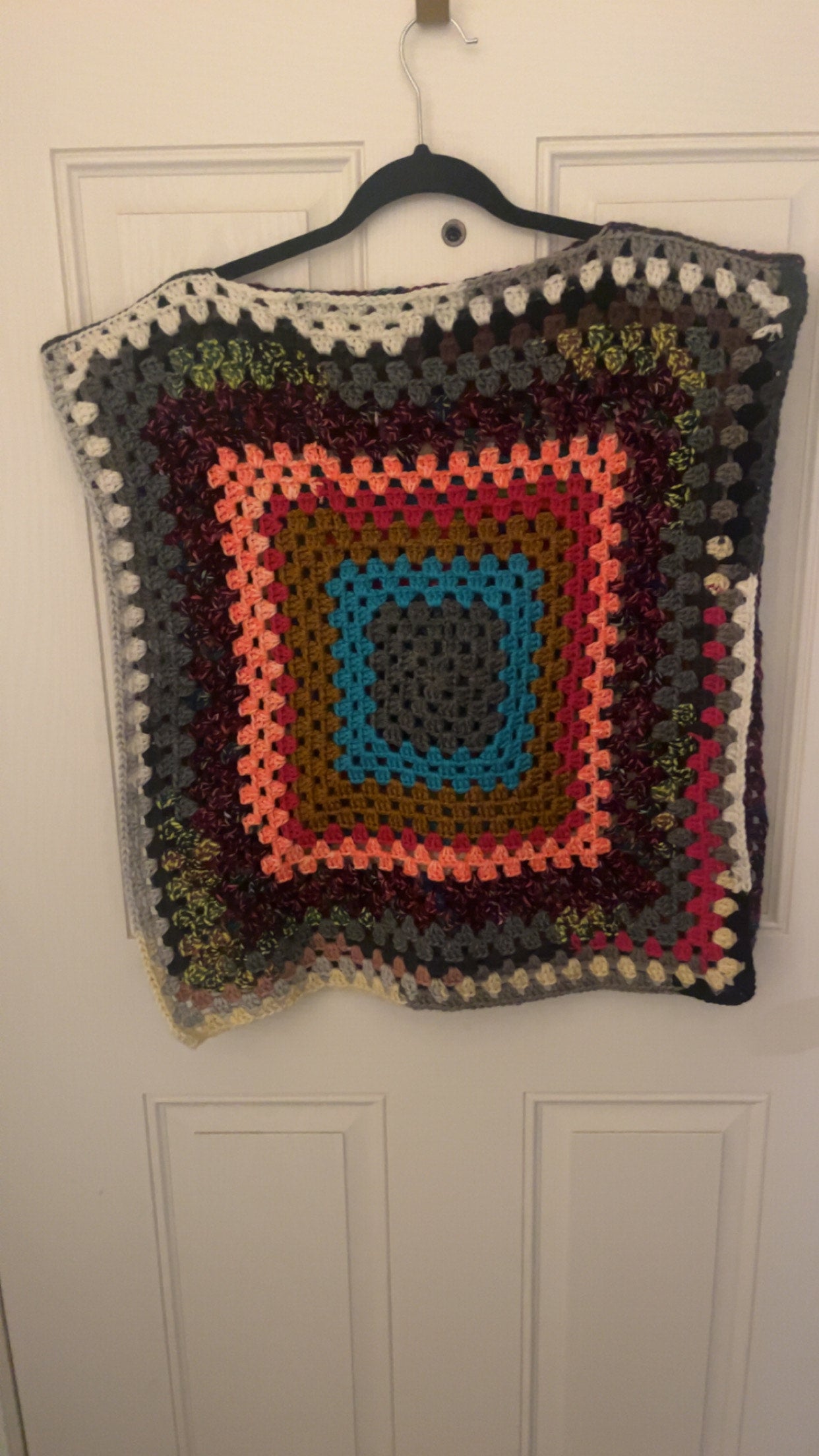 The Mikara Poncho Pattern