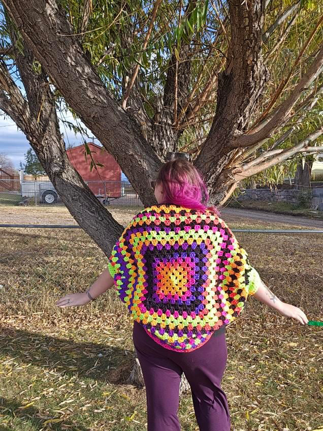 The Lia Shrug PDF Pattern