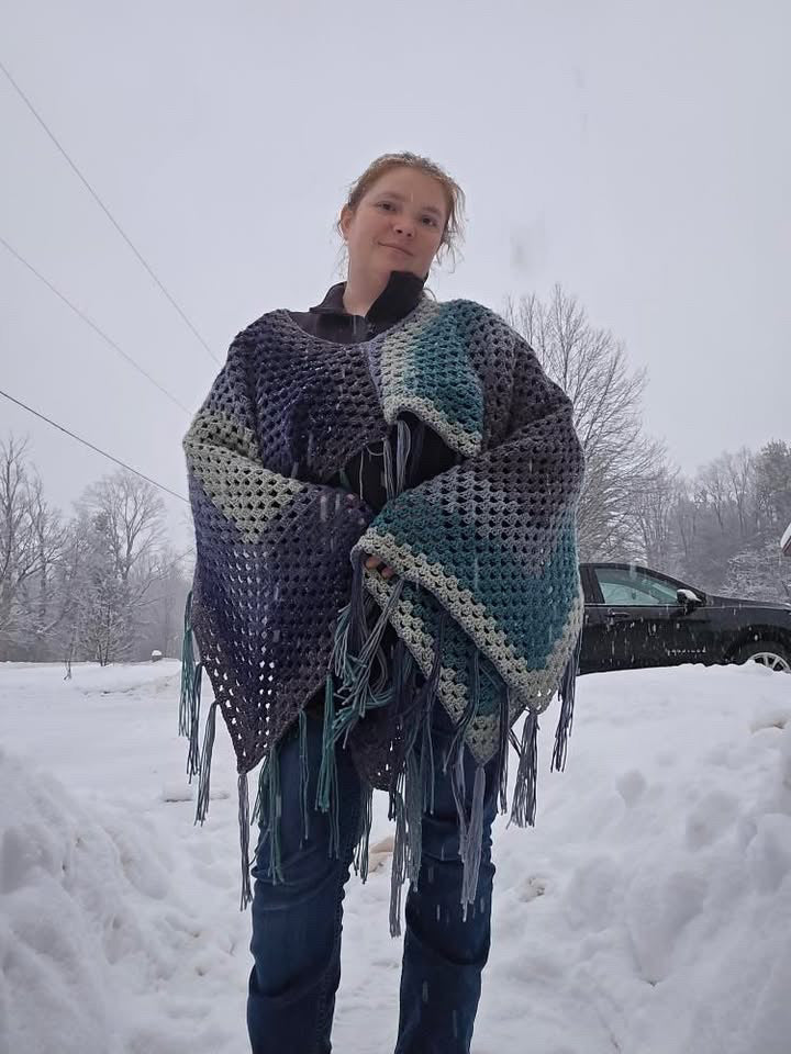 The Mikara Poncho Pattern