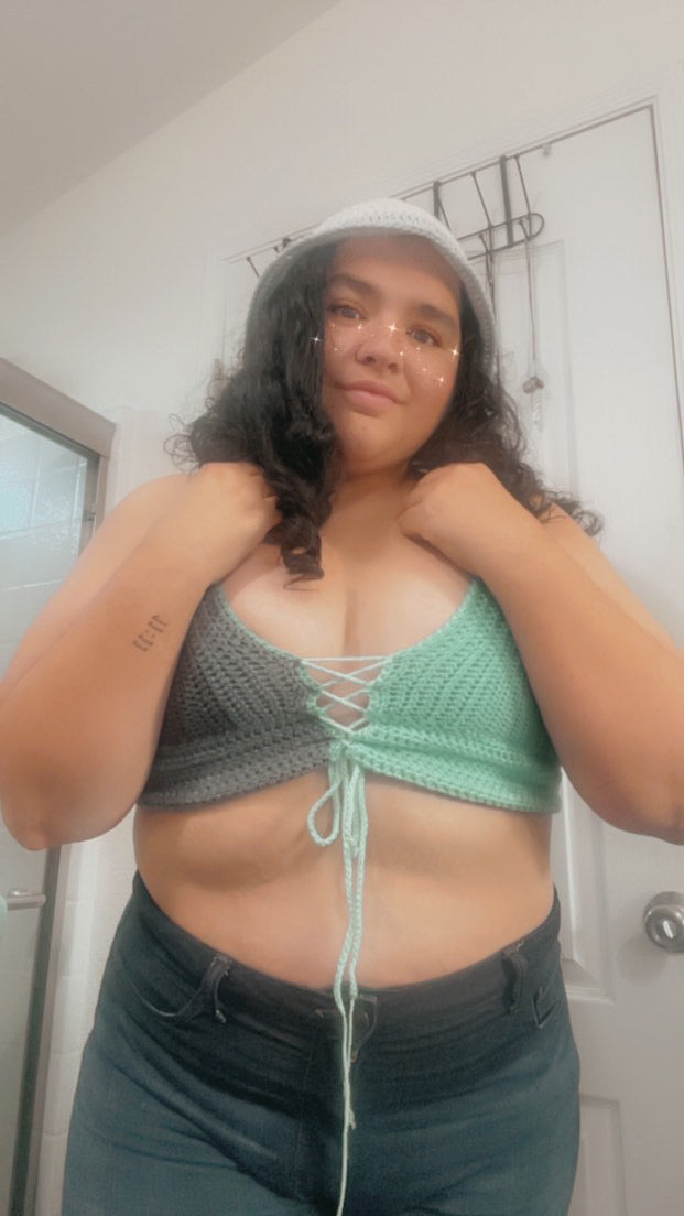 The Blossom Top Pattern