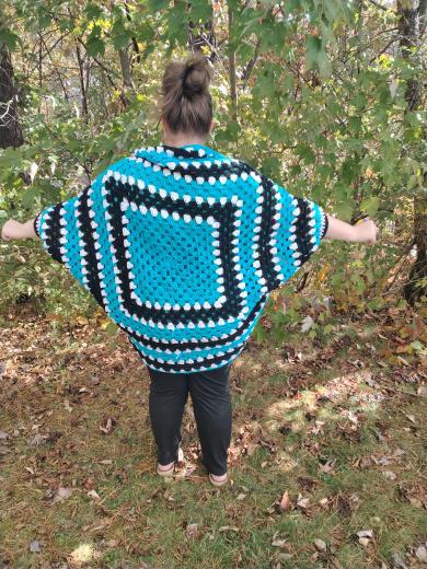 The Lia Shrug PDF Pattern
