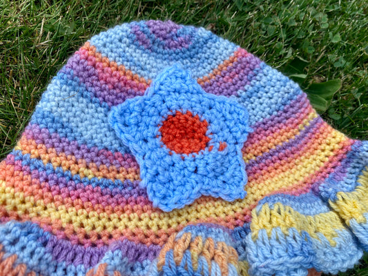 Trippy Nikki Blue Posie Bucket Hat