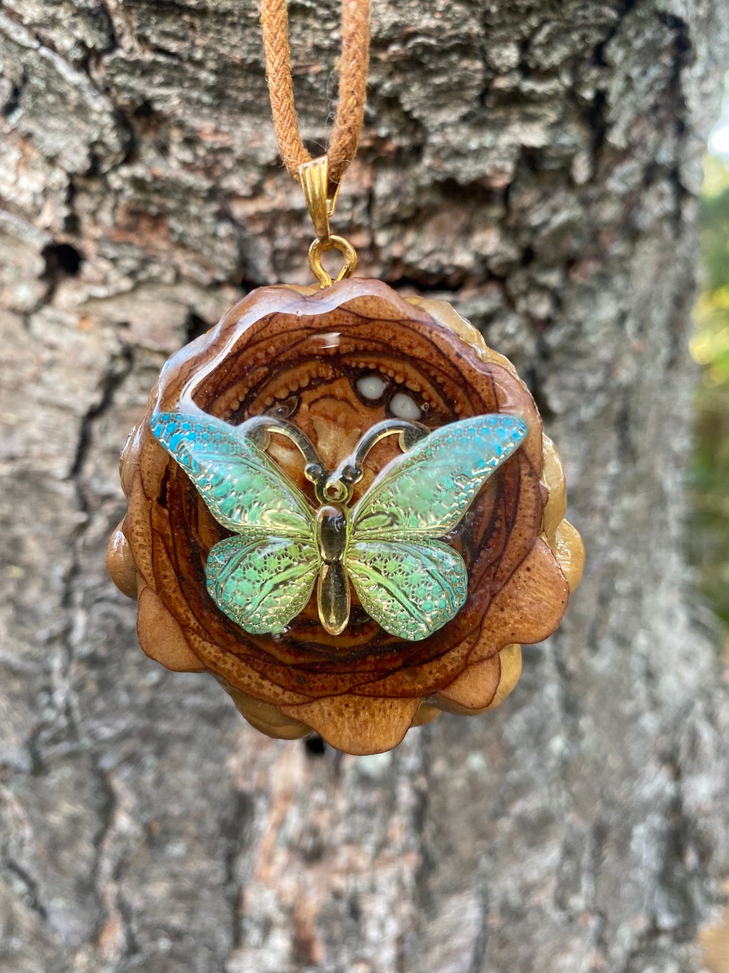 Sea Serphant Pinecone Pendant