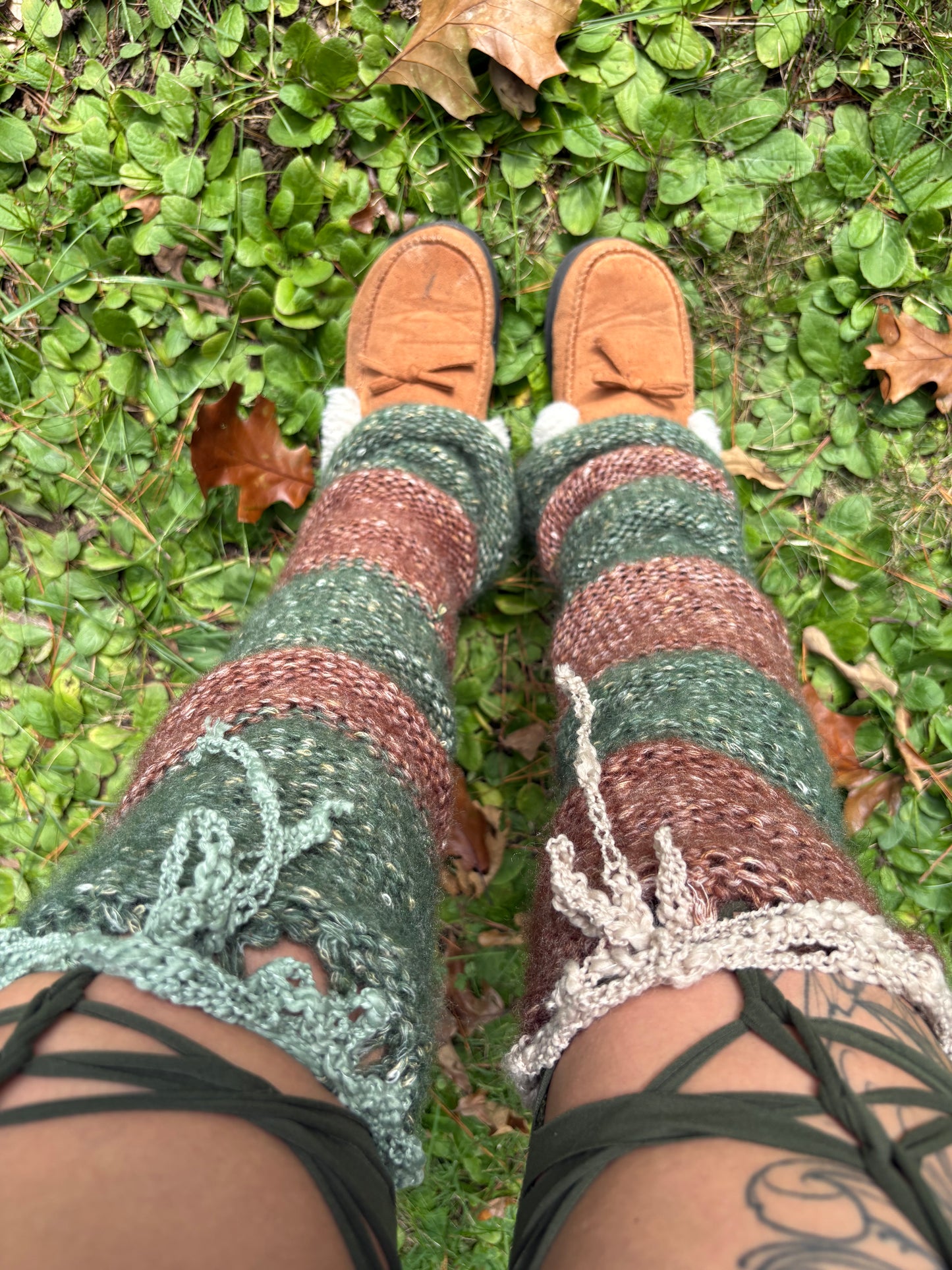 SunnyDazeVibrations 2.0 Legging and Legwarmers Collaboration