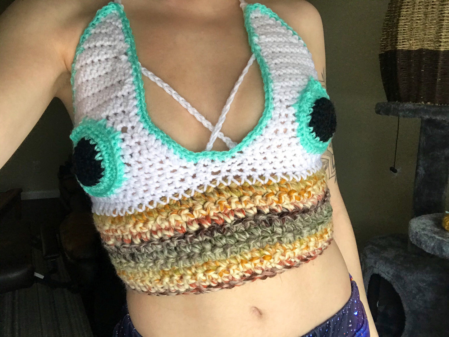 XS-M All Seeing Evil Eye Third Eye Crochet Crop Top