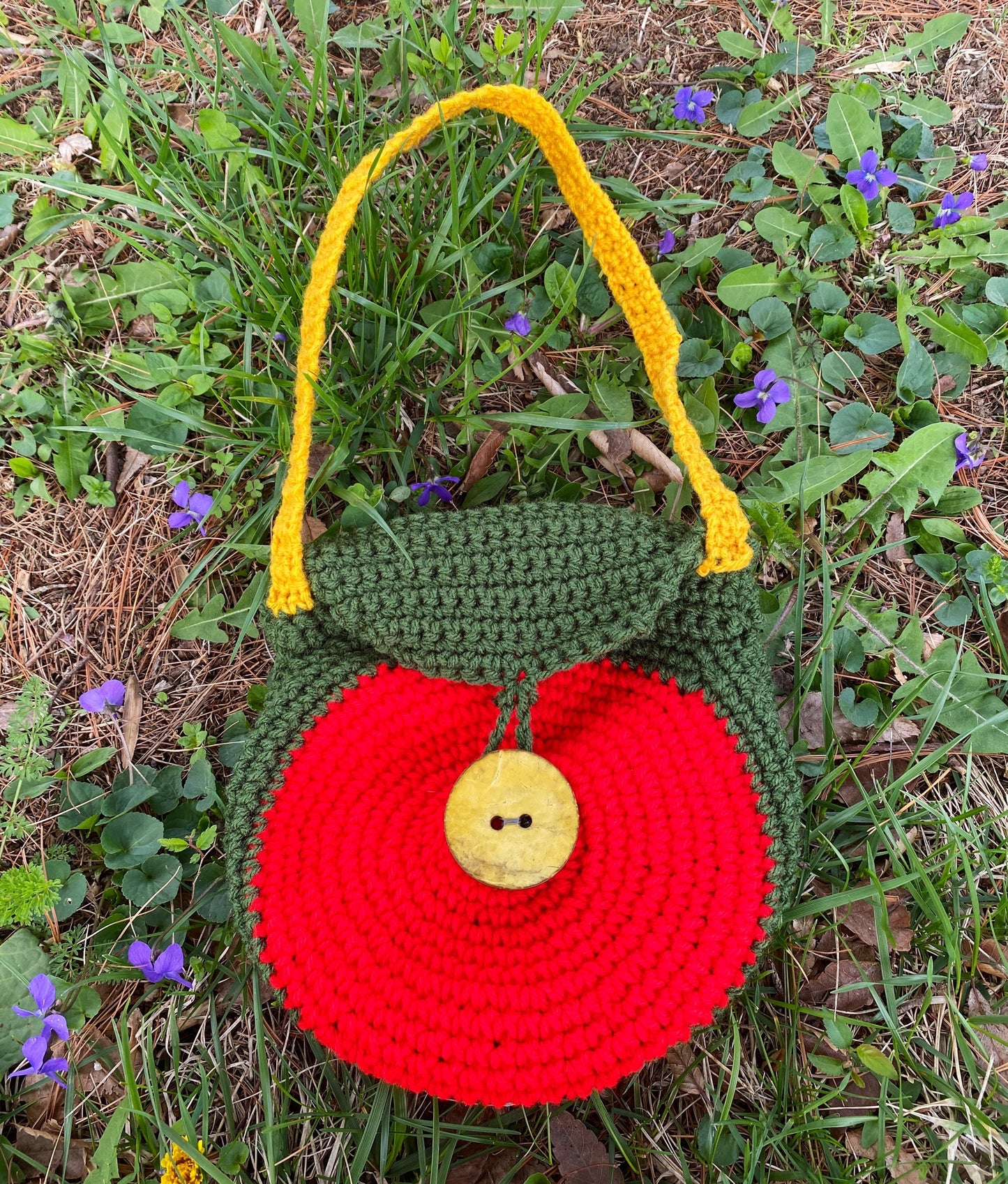 Rasta Crochet Shoulder Bag with Large Wooden Yellow Button