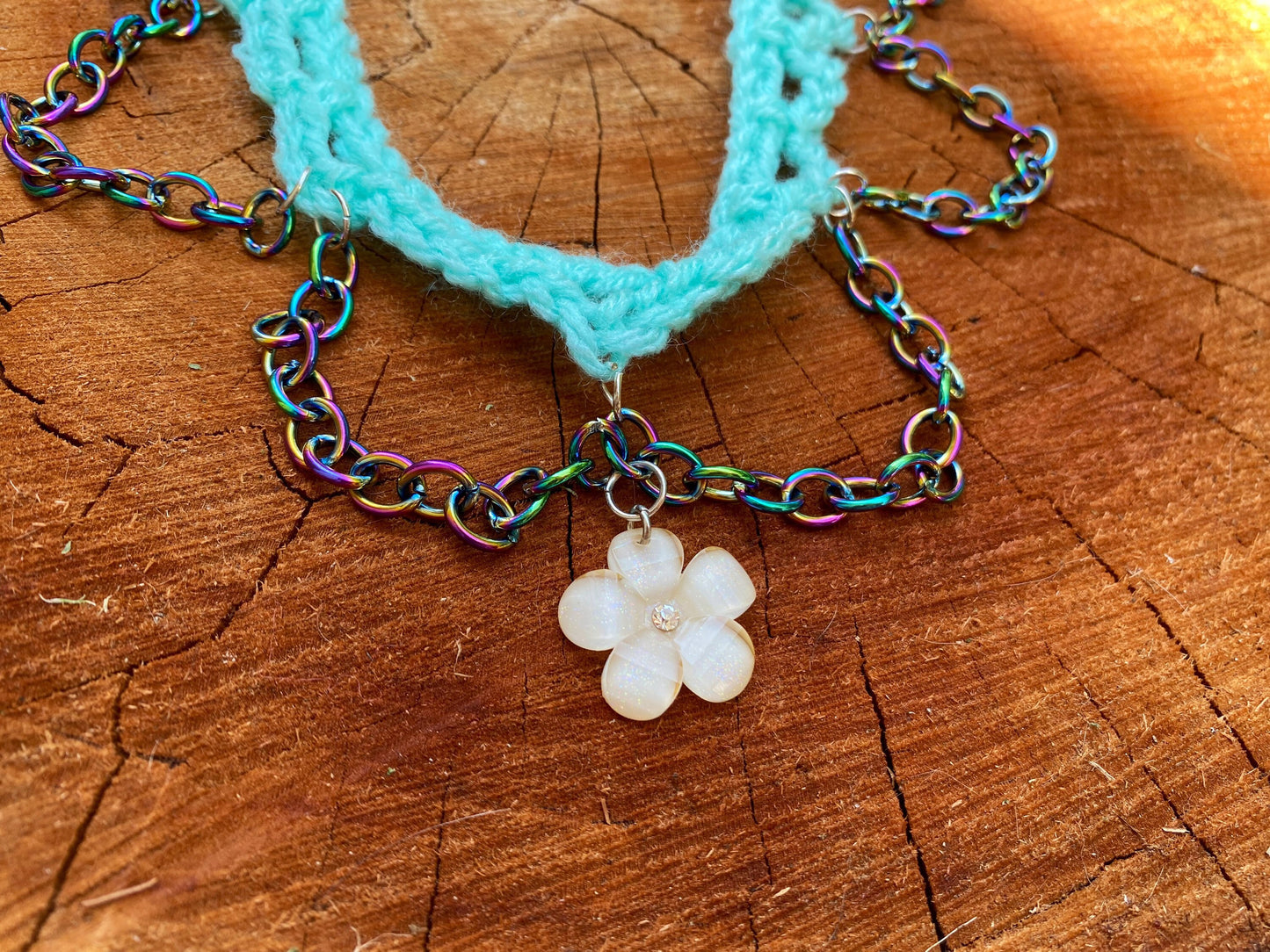 Crochet Flower Charm and Chain Choker