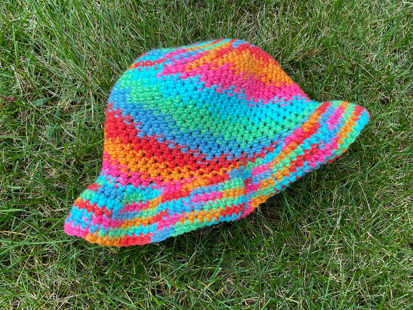 Retro Knit Bucket Hat