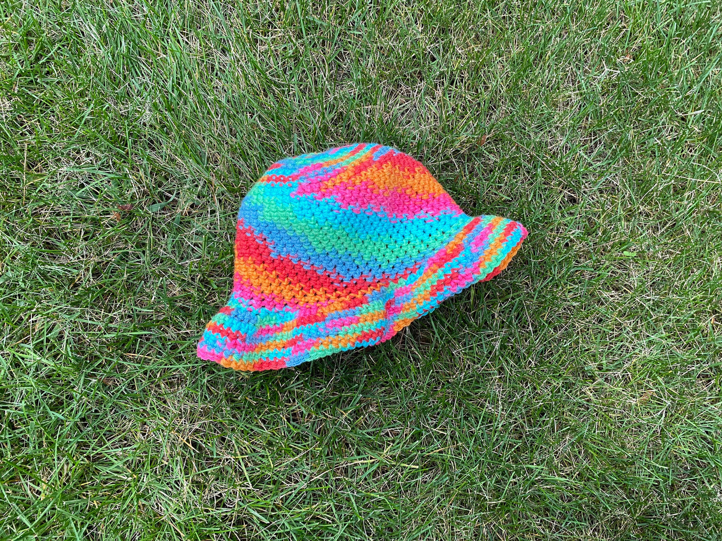 Retro Knit Bucket Hat