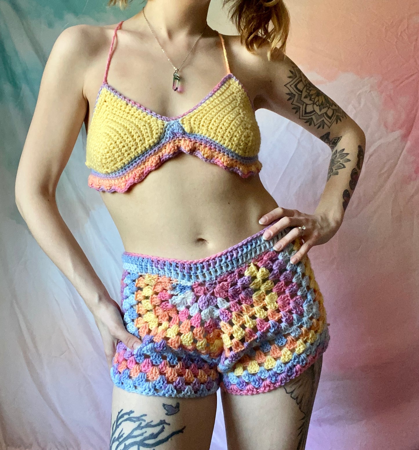 Pastel Festie Fashion Bra and Booty Bootie Shorts Set