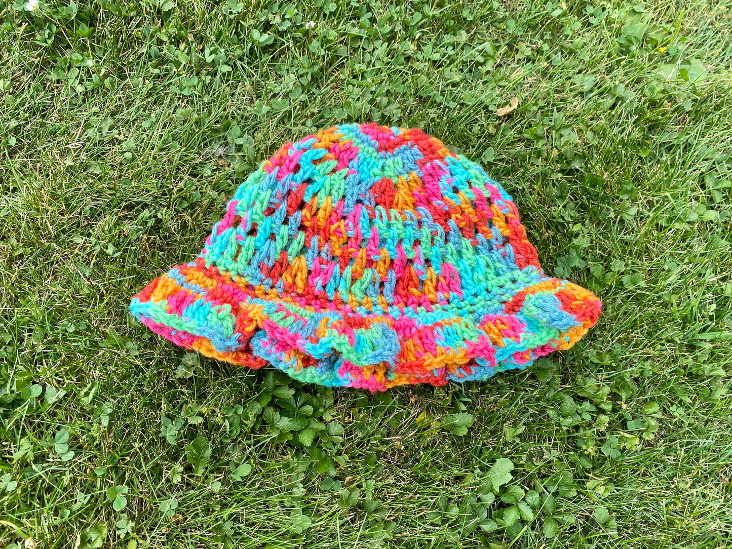 Loose Knit Papaya Punch Bucket Hat