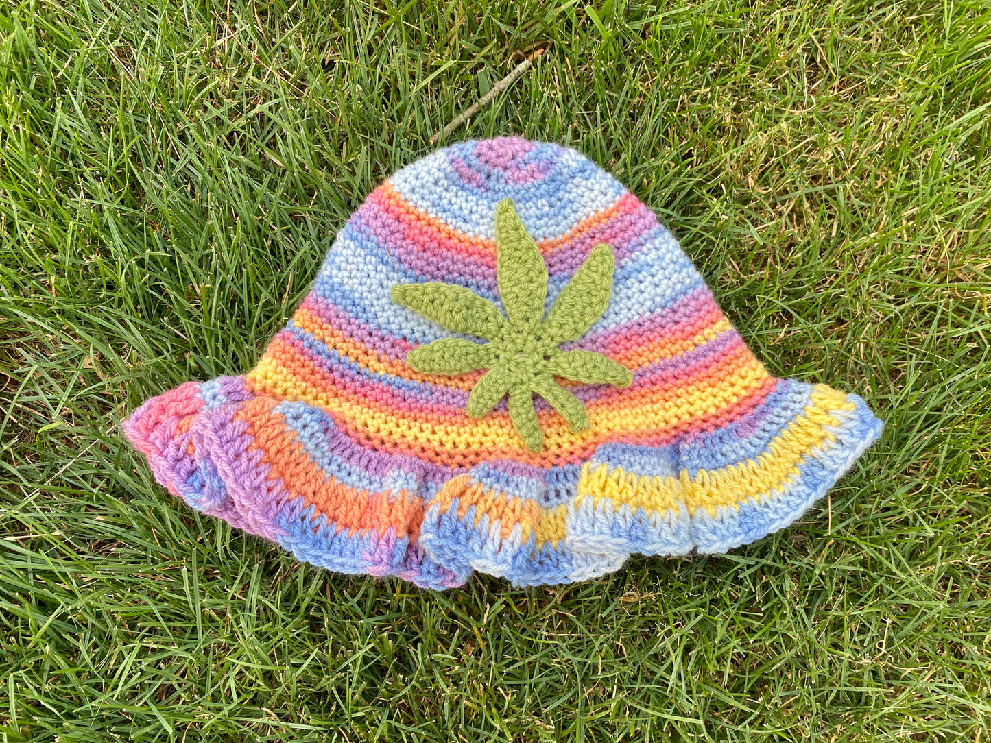 Trippy Nikki Mary J Bucket Hat